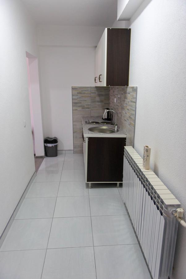 Apartmani Elegance トゥズラ エクステリア 写真
